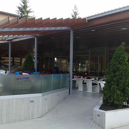 Motel Park Rogatica Eksteriør billede