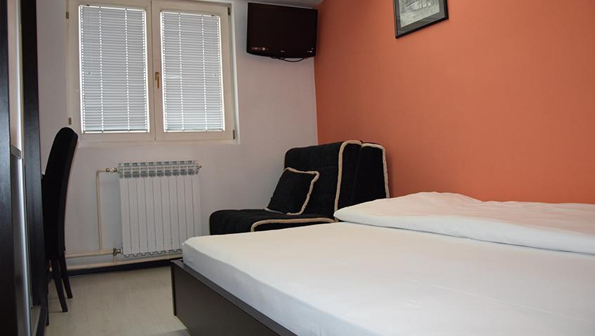 Motel Park Rogatica Eksteriør billede